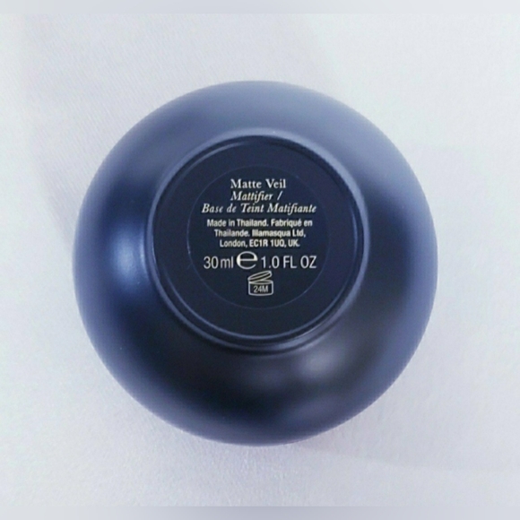 ILLAMASQUA MATTE VEIL PRIMER - Picture 11 of 11